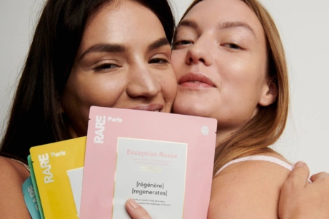 Тканевые маски: купи себе и подруге в подарок