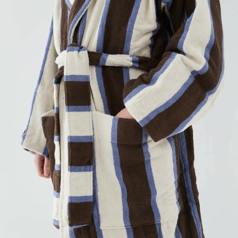 Махровый халат с капюшоном, в бело-коричневую полоску